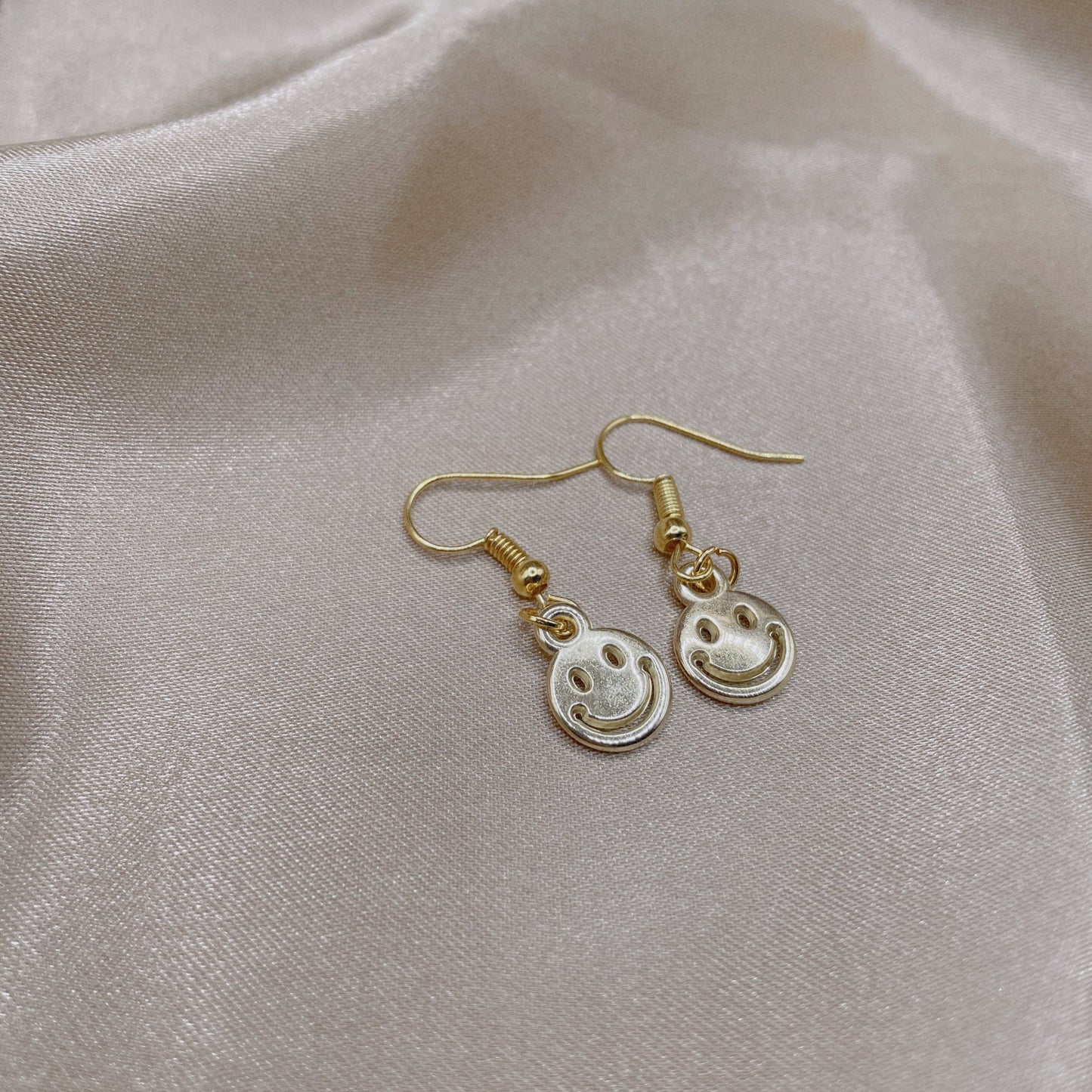 Shining Smile Earrings