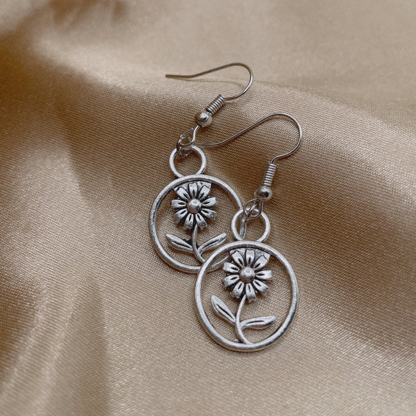 Daisy Delight Earrings